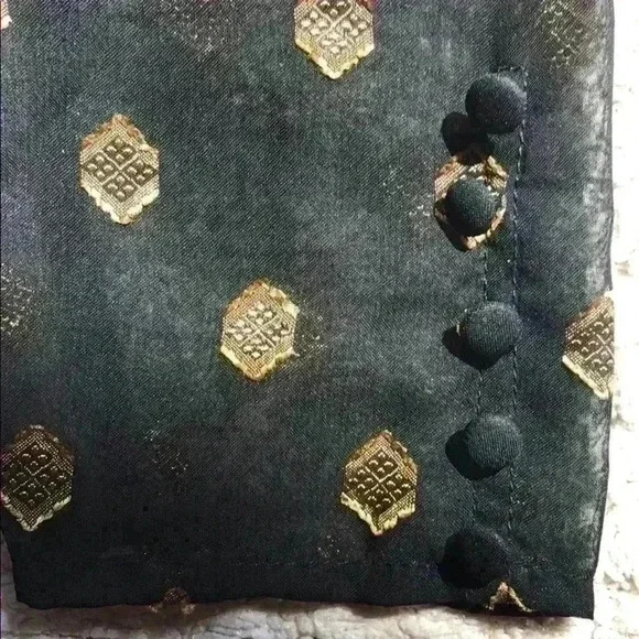 NWOT a sheer black and gold wrap blouse - Picture 3 of 6